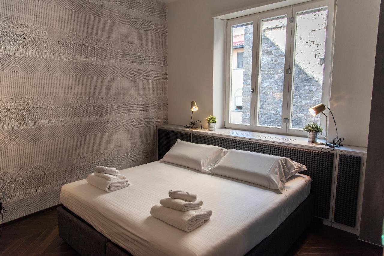 Ponte Vecchio Luxury And Stylish Appartamento